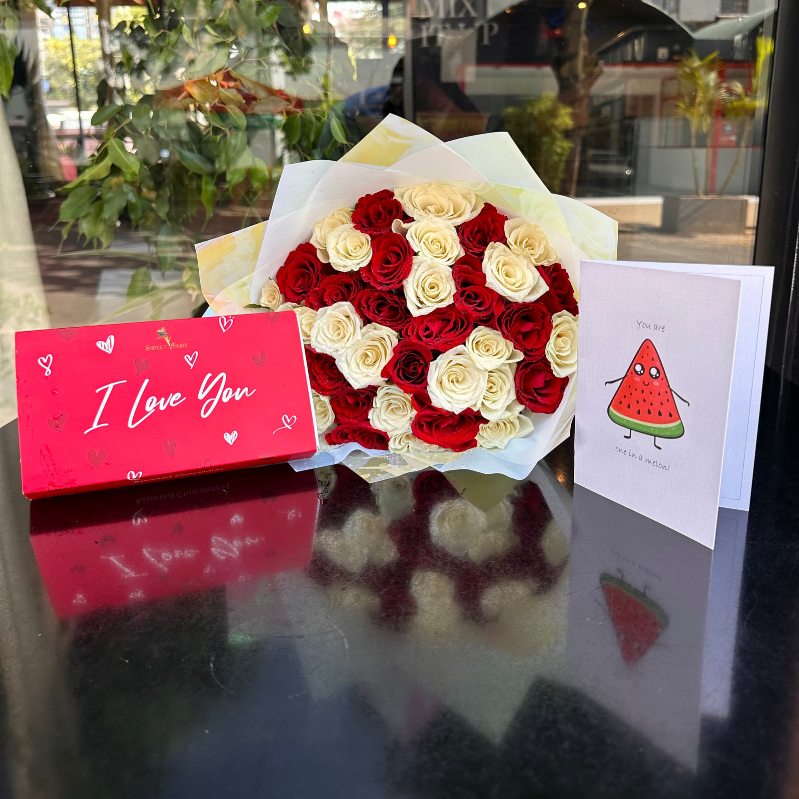 Love You Melon- Red and White Rose