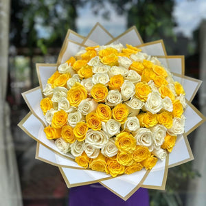 Graduation Yellow and White Roses